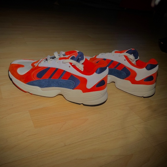 Adidas Yung-1 SIZE 9.5 - Picture 3 of 6
